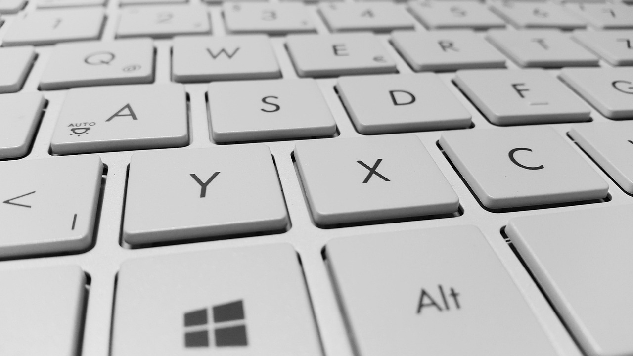 Course Image SDSKB110-EN : Internets, tīkla etiķete un tiesiskais regulējums 
